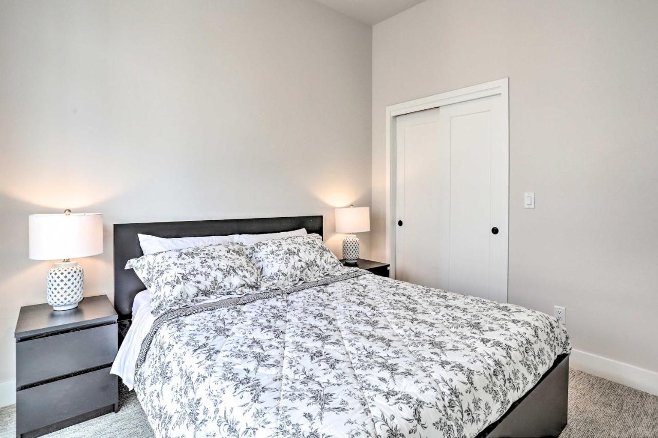 Trendy Denver Townhome - Walk To Mile High Stadium エクステリア 写真
